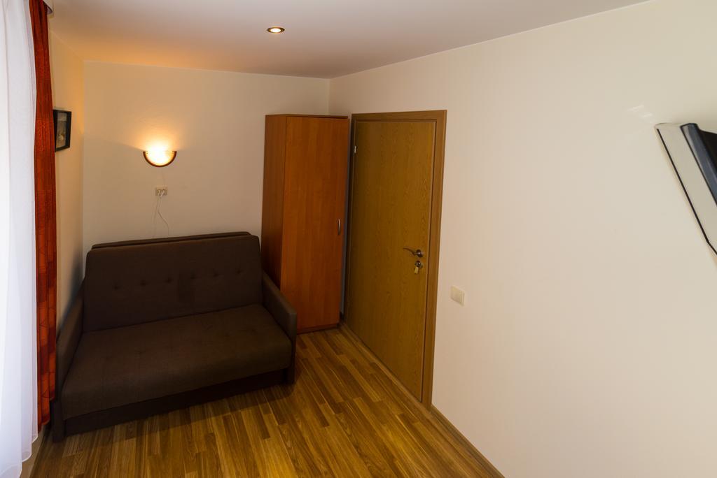 Pas Roma Hotel Sventoji Ngoại thất bức ảnh